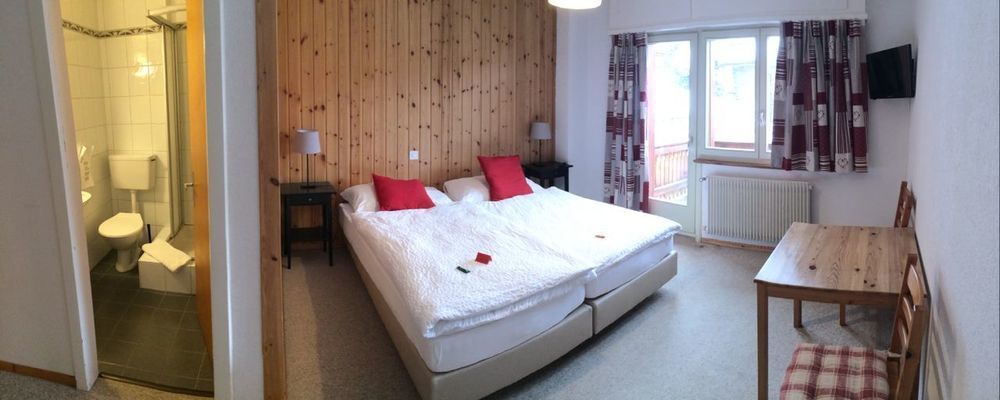 Pointe De Zinal Hotel Bagian luar foto