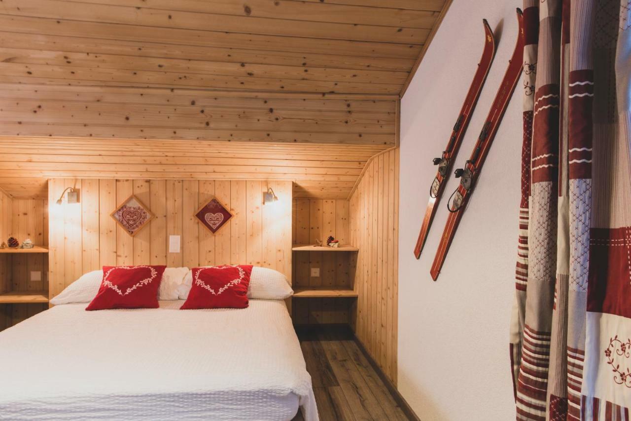 Pointe De Zinal Hotel Bagian luar foto